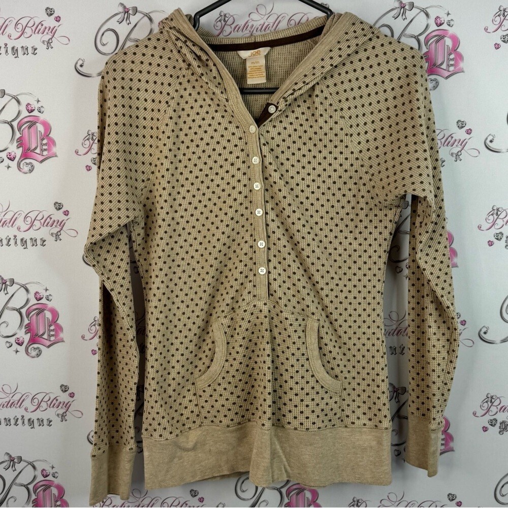 Joe Fresh long sleeve thermal waffle knit Beige V-Neck Sweater with Black Dots